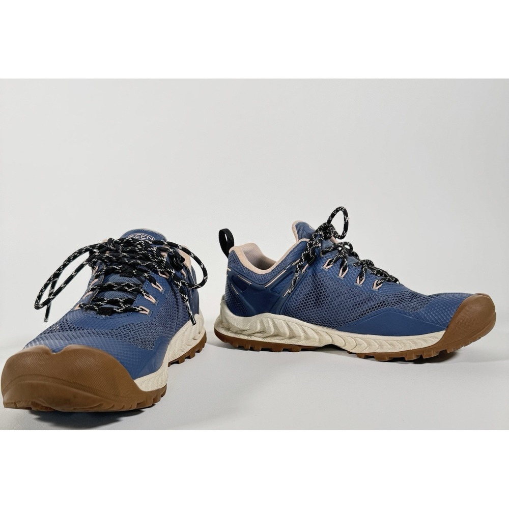 KEEN Nxis Womens Evo Low Height Waterproof Fast Packing Hiking Shoes Size 8